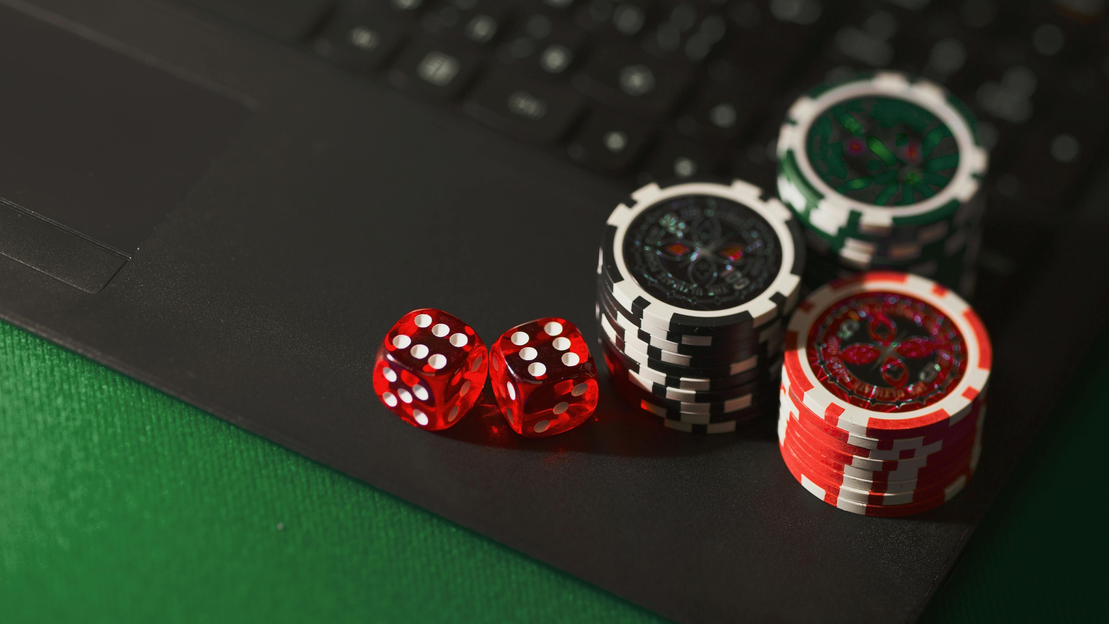 Casino style table guide page on 777 bat with balanced design